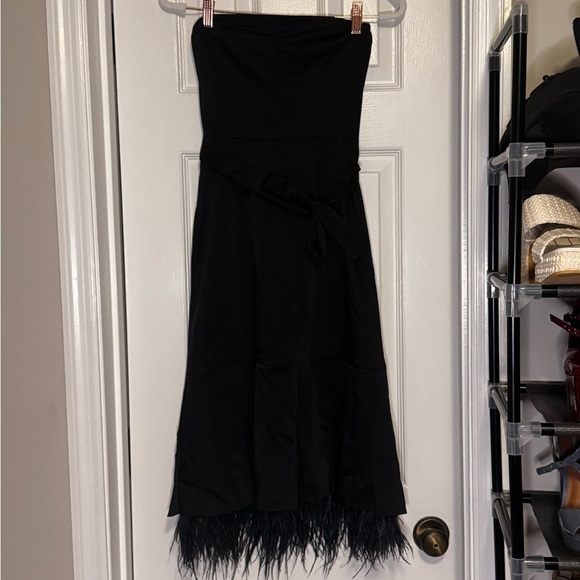 Elegant Black BCBGMaxazaria Strapless Dress - Picture 3 of 7